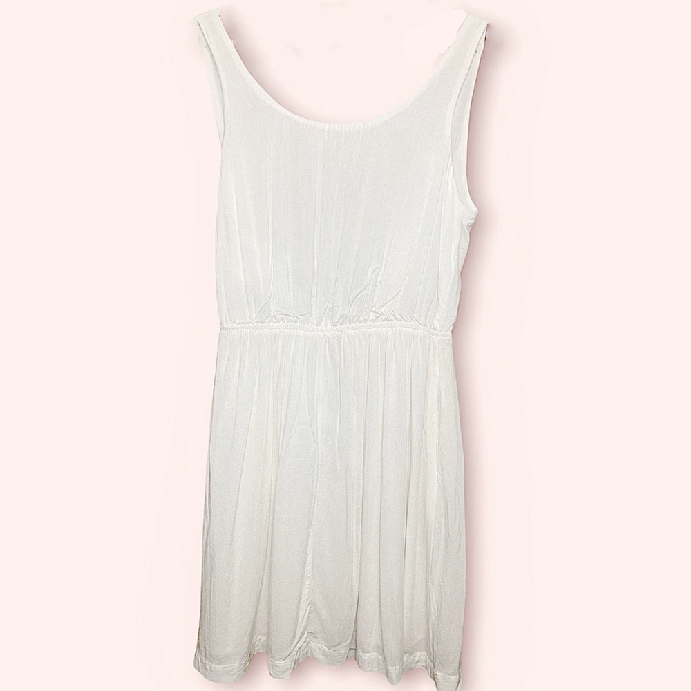 BCBG White Mini Flowy Dress, Tie Back Closer w/ Side Pockets